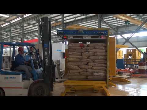 Pallet inverter Forklift attachment