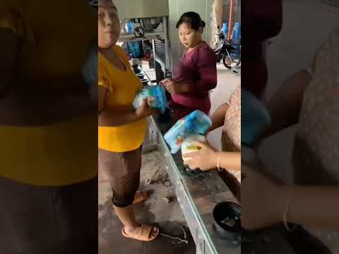 Automatic ready to drink coconut shrink wrapping machine