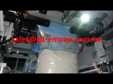 Auto Bag Feeding Filling Packing Machine/ Plastic Bag Filling Sealing Packaging Machine