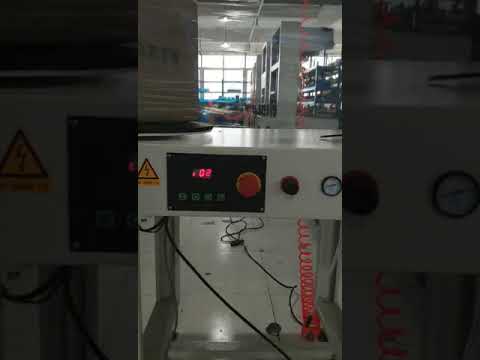 Pneumatic Stretch Wrapping Machine