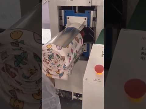 Blanket Rolling Packing Automatic Machine #quilt #rolling #quiltingtips #chinamachine #shorts