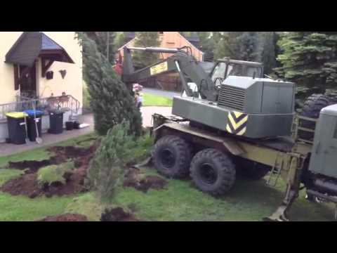 Baumfällung mit Kraz Autobagger am 12.05.2013 Teil 3