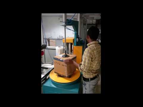 Small Box Stretch Wrapping Machine