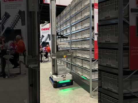 Brightpick robot demonstration at ProMat