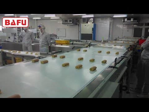 Amazing automatic packaging line, fully automatic cake packaging line