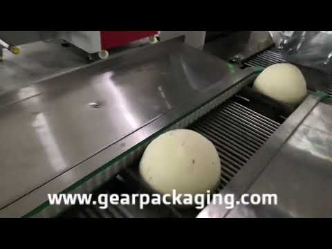 Automatic steamed stuffed bun bum bag flow horizontal film wrapping packing machine