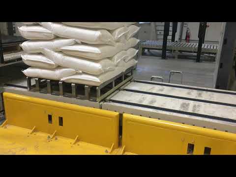 4221 Sugar 50kg bags palletizing 2 SYMACH palletizers