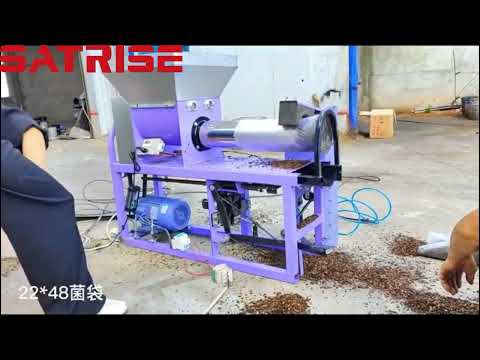 Automatic oyster mushroom bagging machine