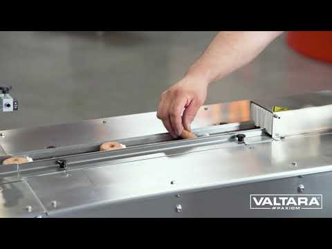 Sleek 40 Flow Wrapping Machine for Donuts &amp; Bakery