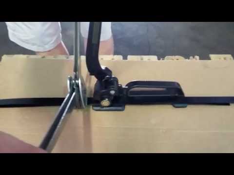 Demonstration of Steel Strapping Tensioner