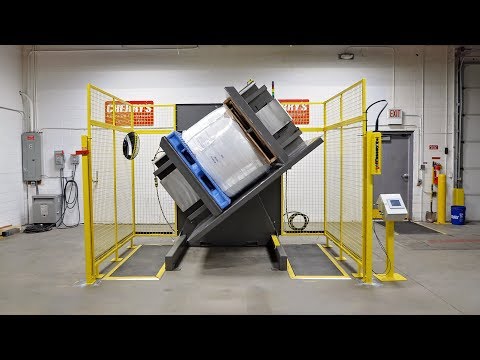 Inverting Super Sacks with a DC Pallet Inverter