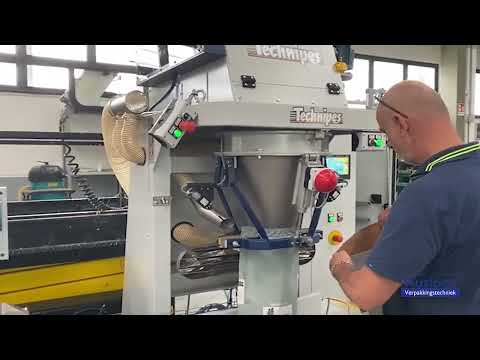 Semiautomatic bagging machine Pura L for Dutch Seed Group