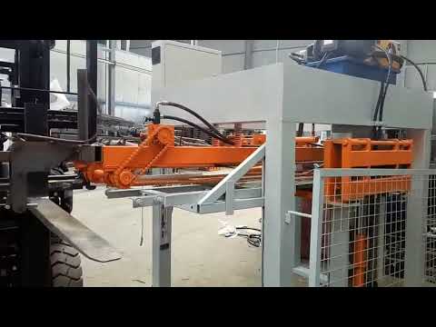 automatic pallet loading machine