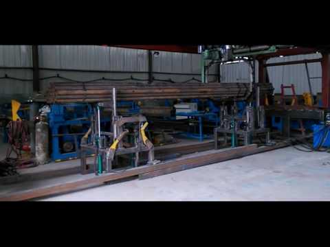 Automatic steel tube strapping machine