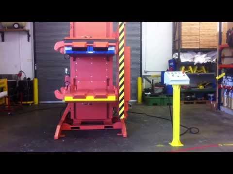 DC Pallet Inverter with Pallet Grippers