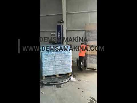 Pallet stretch wrapping machine