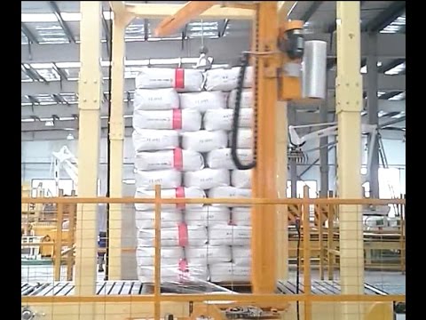 Automatic rotary arm , pallet wrapping machine