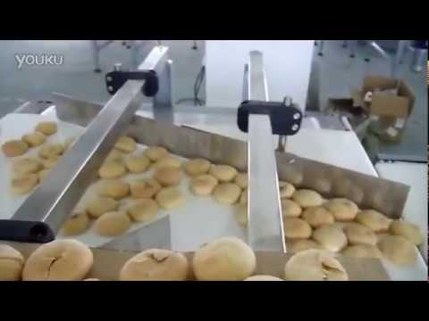 Automatic flow wrapping machine for biscuit bread cake horizontal flow wrapper equipment